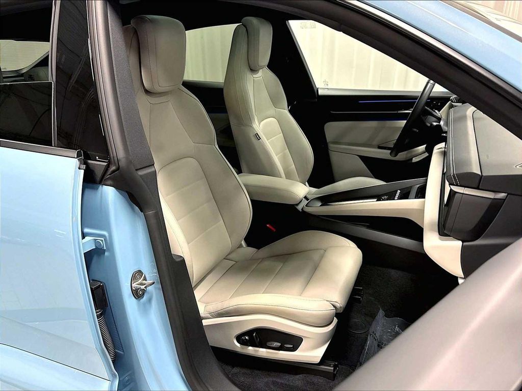 2025 Porsche MACAN MACAN ELECTRIC 缩略图 27