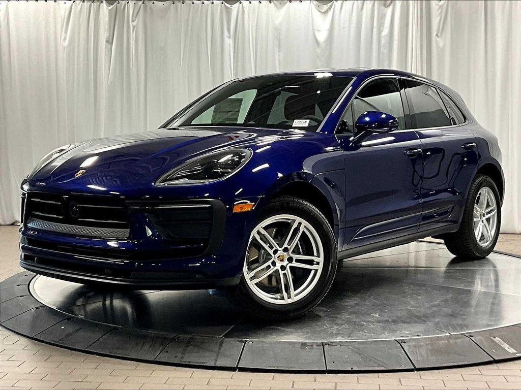 New 2026 Porsche Macan Macan