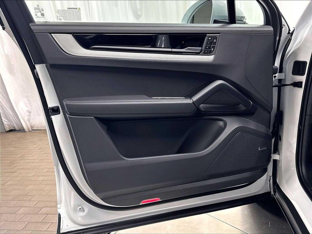 صورة مصغرة 22 لـ 2026 Porsche CAYENNE S