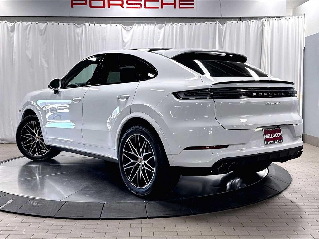 2026 Porsche CAYENNE S 照片 3