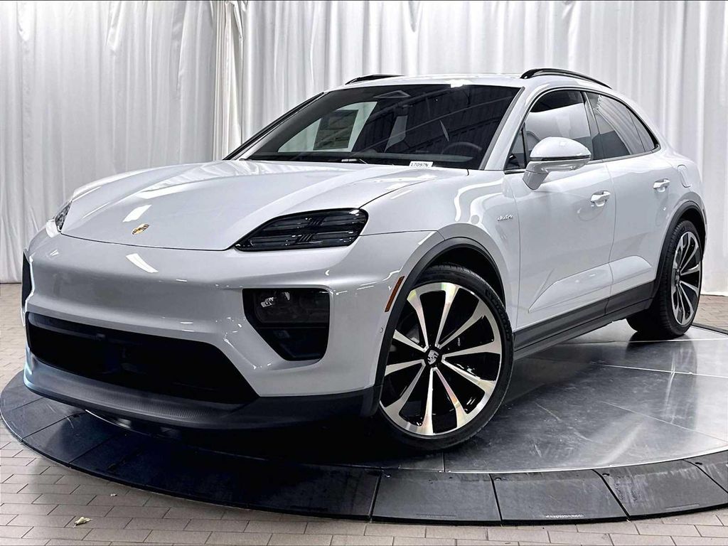 New 2026 Porsche Macan Macan Electric