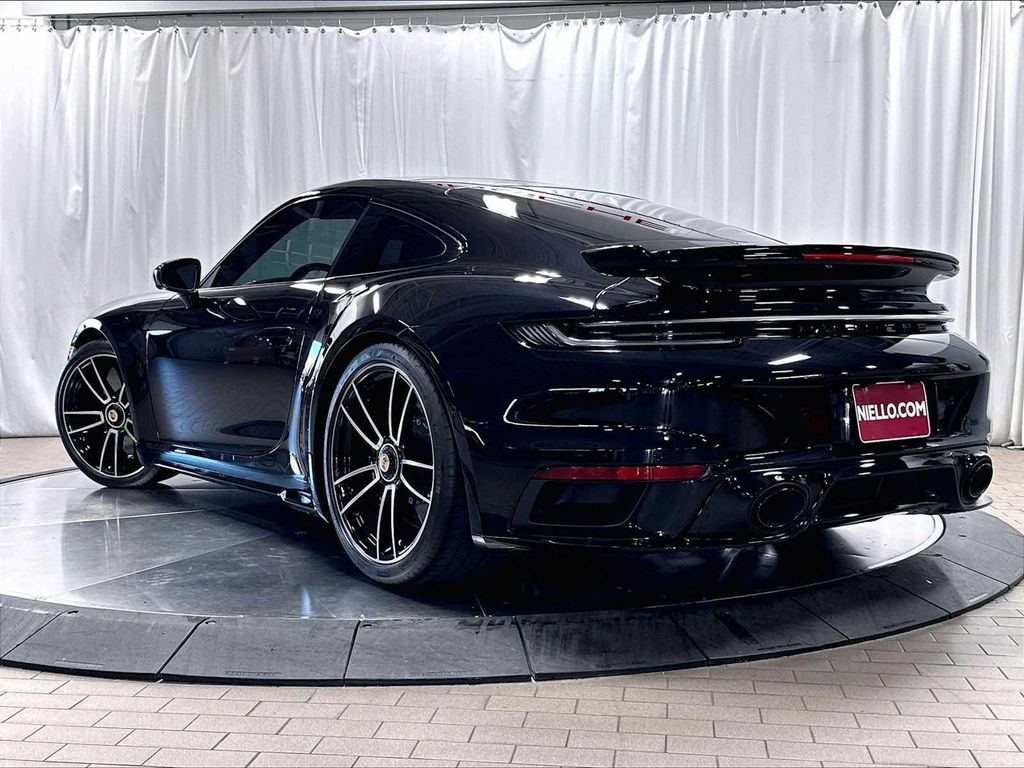 صورة 3 لـ 2023 Porsche 911 TURBO S