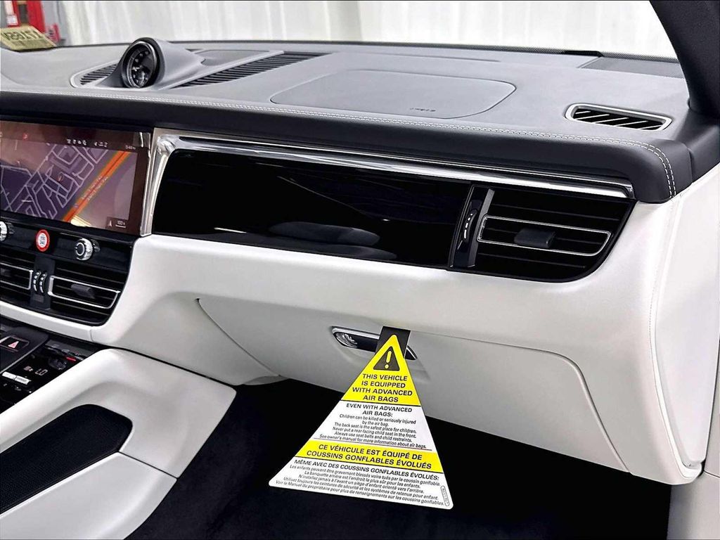 صورة مصغرة 27 لـ 2026 Porsche MACAN