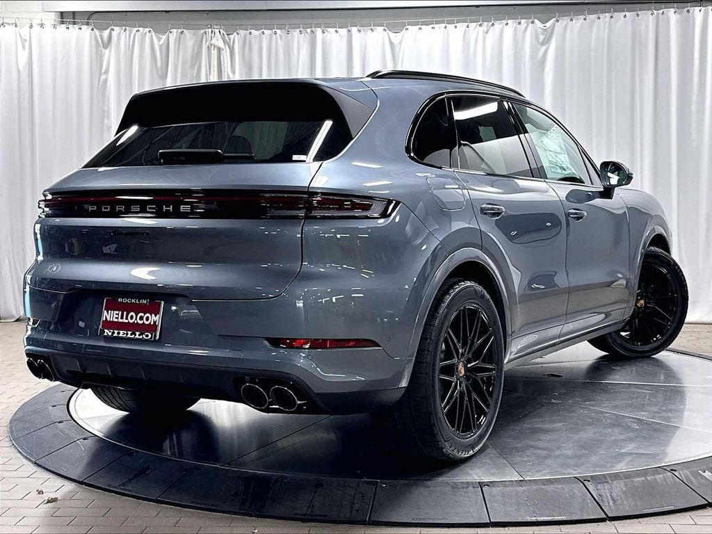 PORSCHE CAYENNE - 7