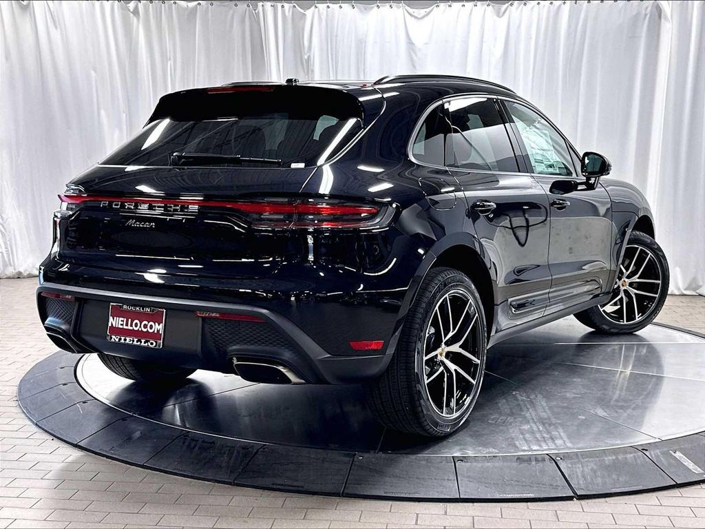 2026 Porsche MACAN — фото 7