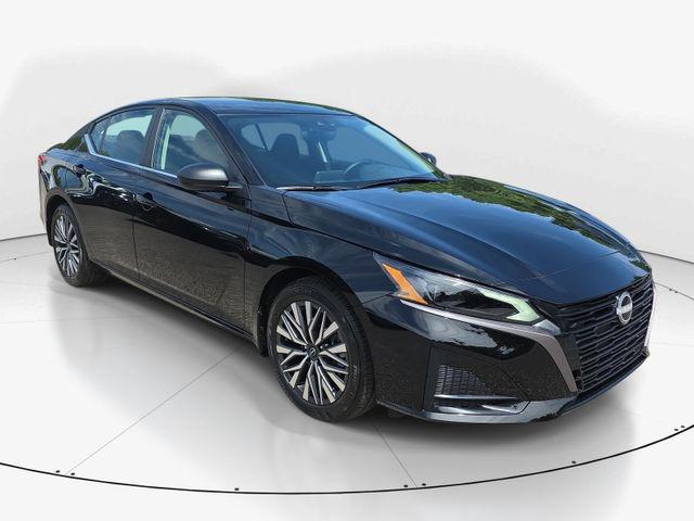 New 2026 Nissan Altima 2.5 SV