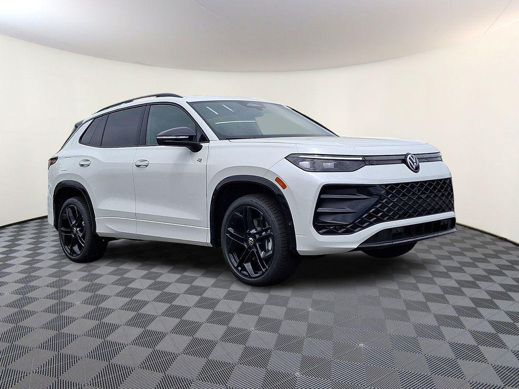 New 2026 Volkswagen Tiguan 2.0T SE R-Line Black 4MOTION