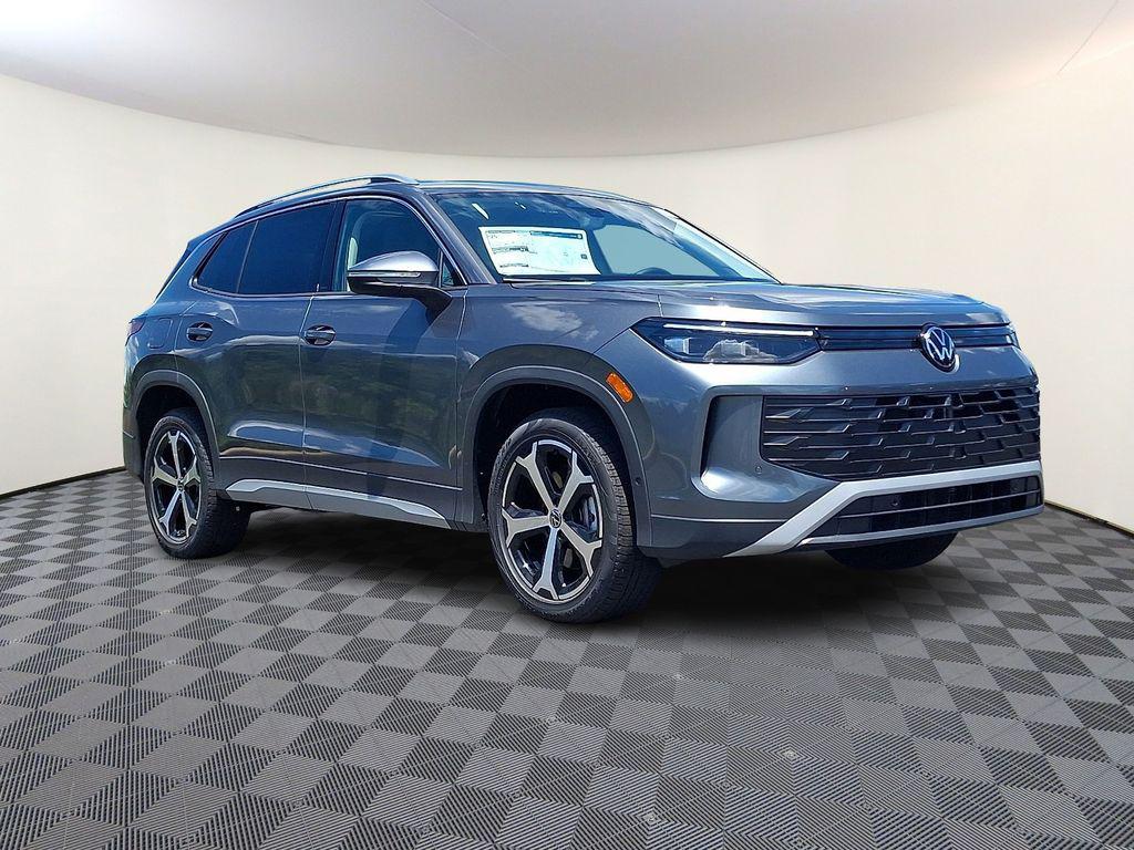 New 2026 Volkswagen Tiguan 2.0T SE 4MOTION