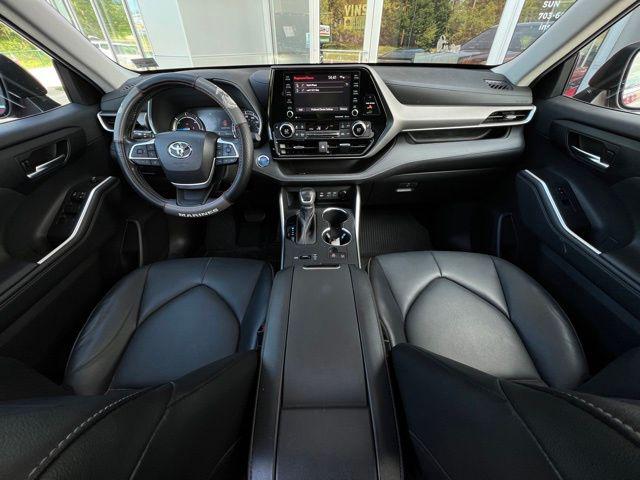 TOYOTA HIGHLANDER - 2