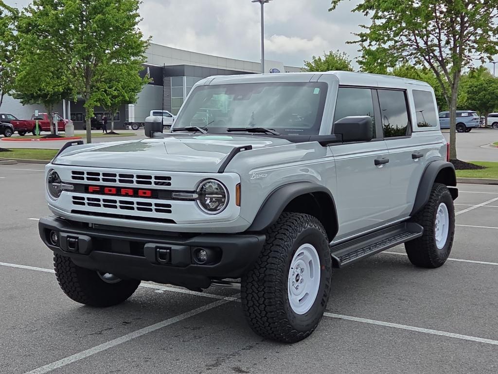 FORD BRONCO - 2