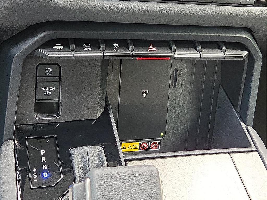 صورة مصغرة 18 لـ 2026 Toyota SEQUOIA CAPSTONE