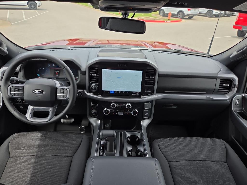 صورة 10 لـ 2026 FORD F-150 XLT
