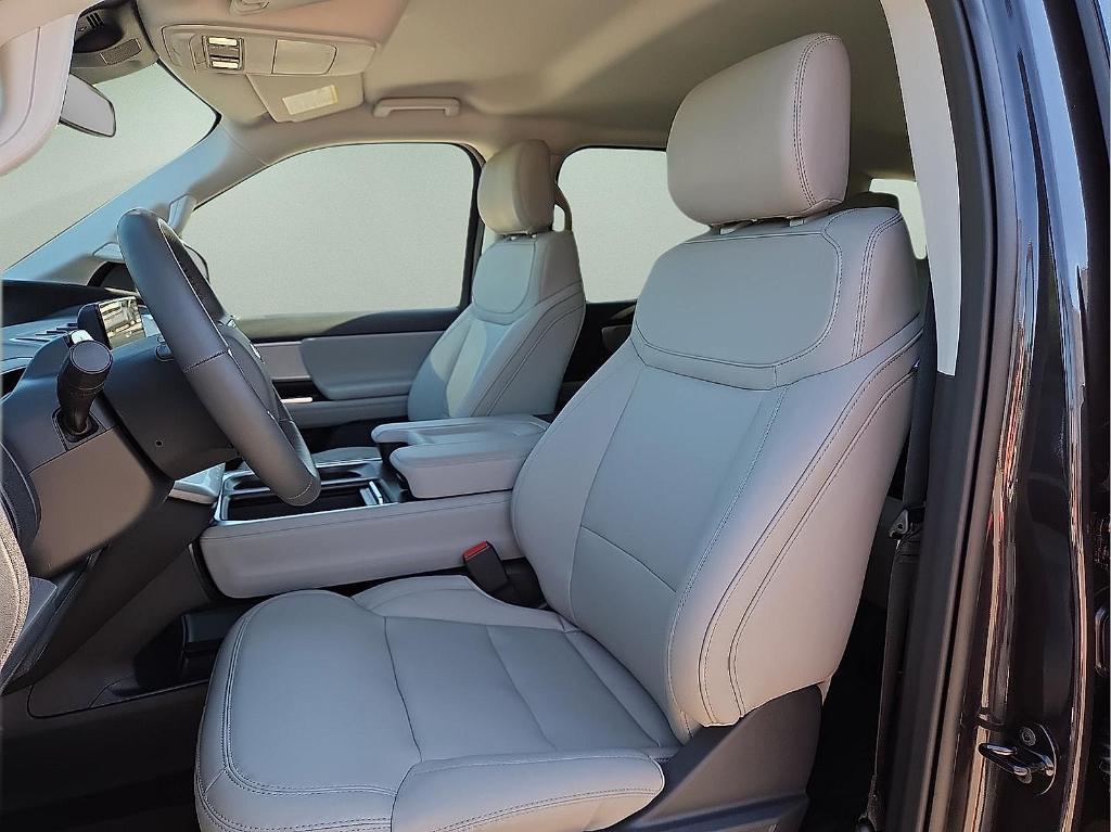 صورة مصغرة 16 لـ 2027 FORD EXPEDITION ACTIVE