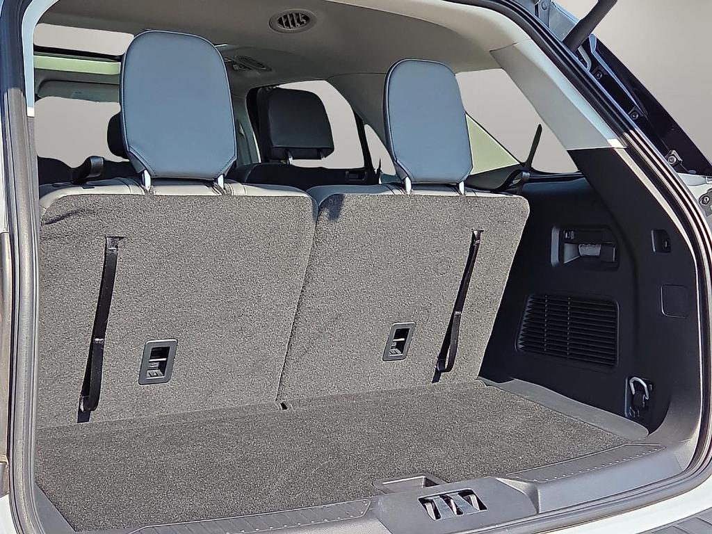 2026 FORD EXPLORER ACTIVE photo 9