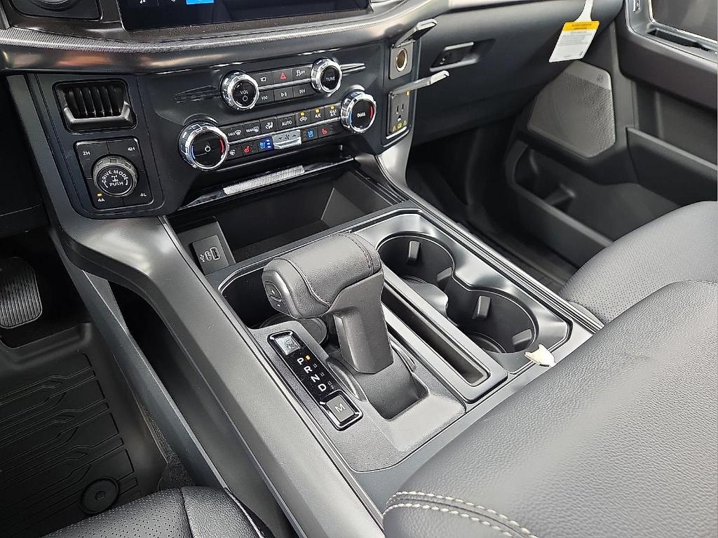 صورة مصغرة 25 لـ 2026 FORD F-150 LARIAT