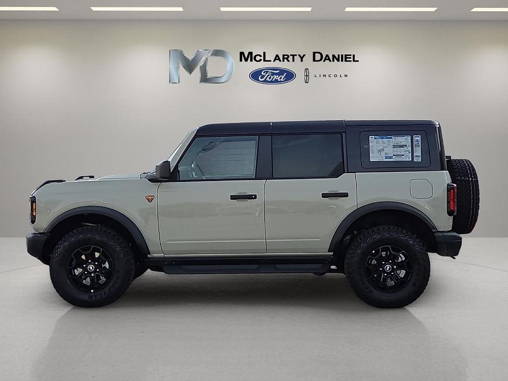 FORD BRONCO - 3