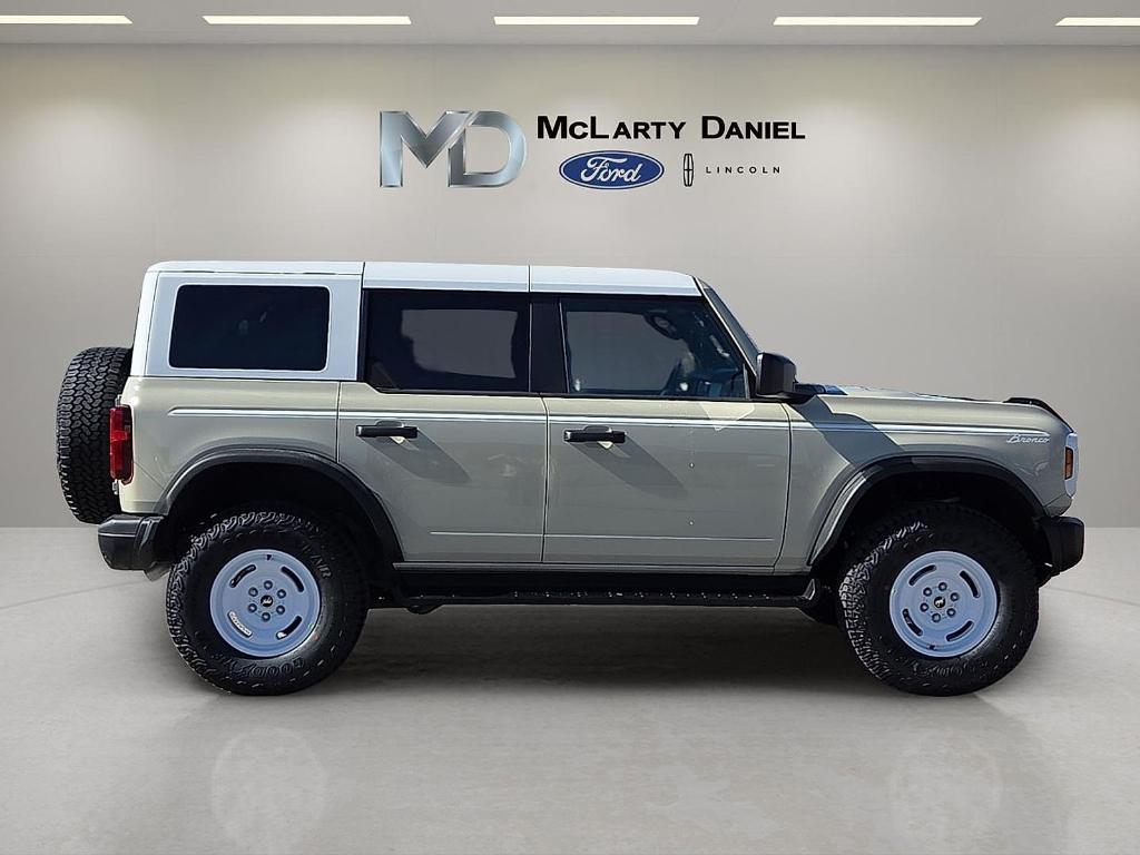 FORD BRONCO - 6
