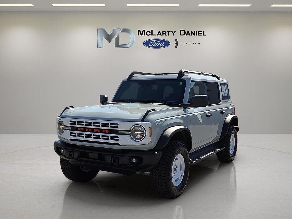 FORD BRONCO HERITAGE EDITION - 2