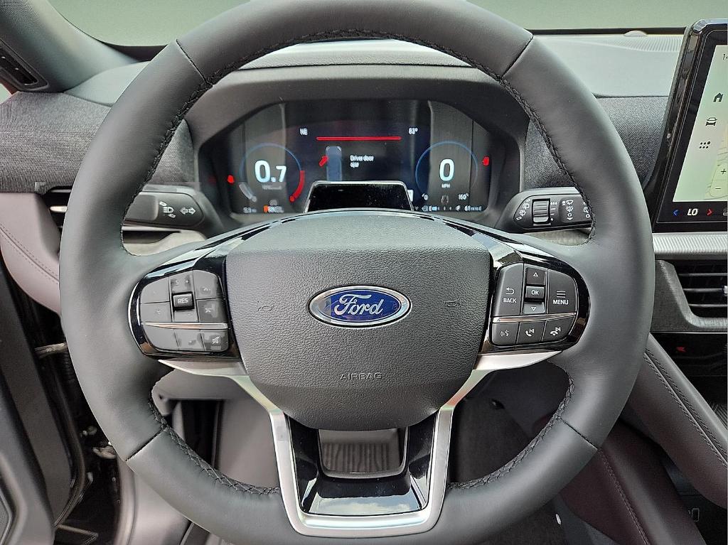 صورة مصغرة 24 لـ 2026 FORD EXPLORER PLATINUM