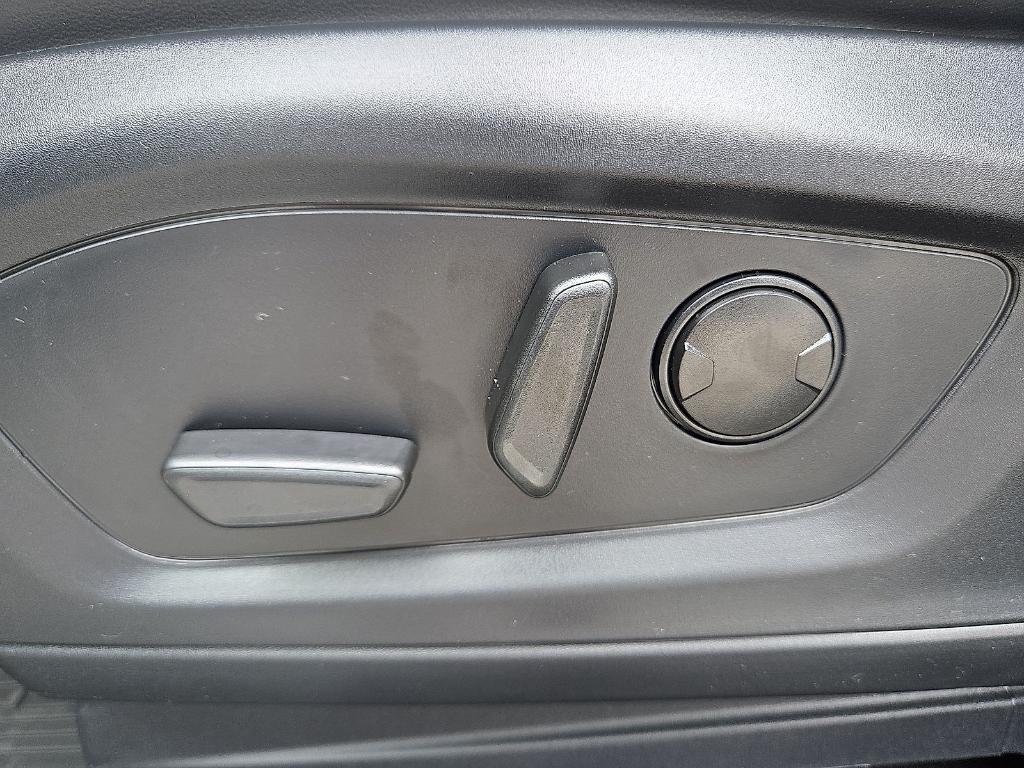 صورة مصغرة 16 لـ 2026 FORD EXPLORER ST-LINE