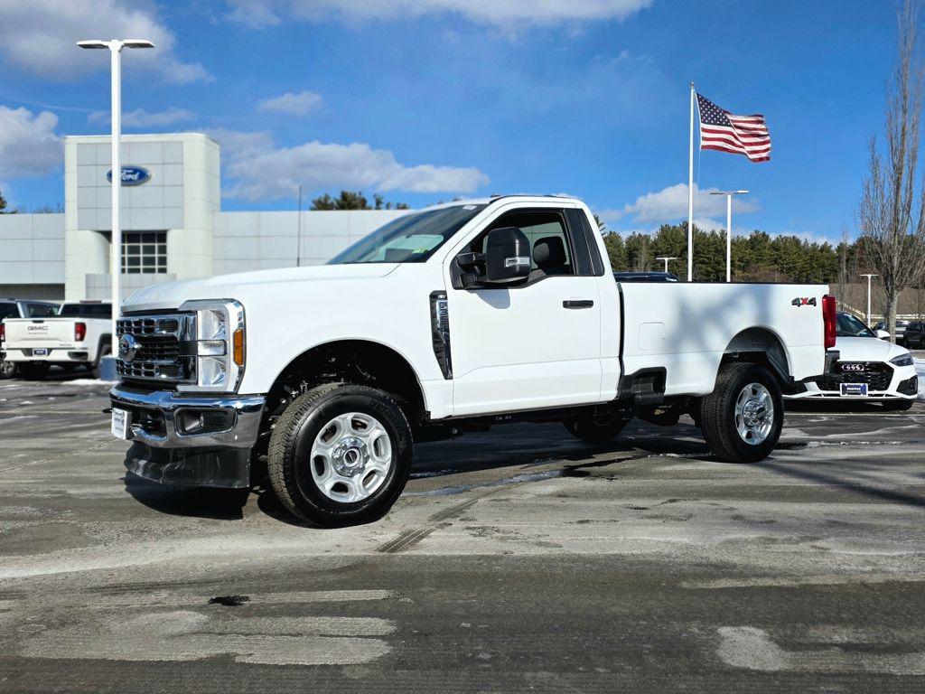 New 2025 Ford F-350 XLT