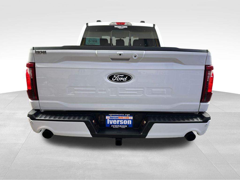 2026 FORD F-150 XLT — фото 8