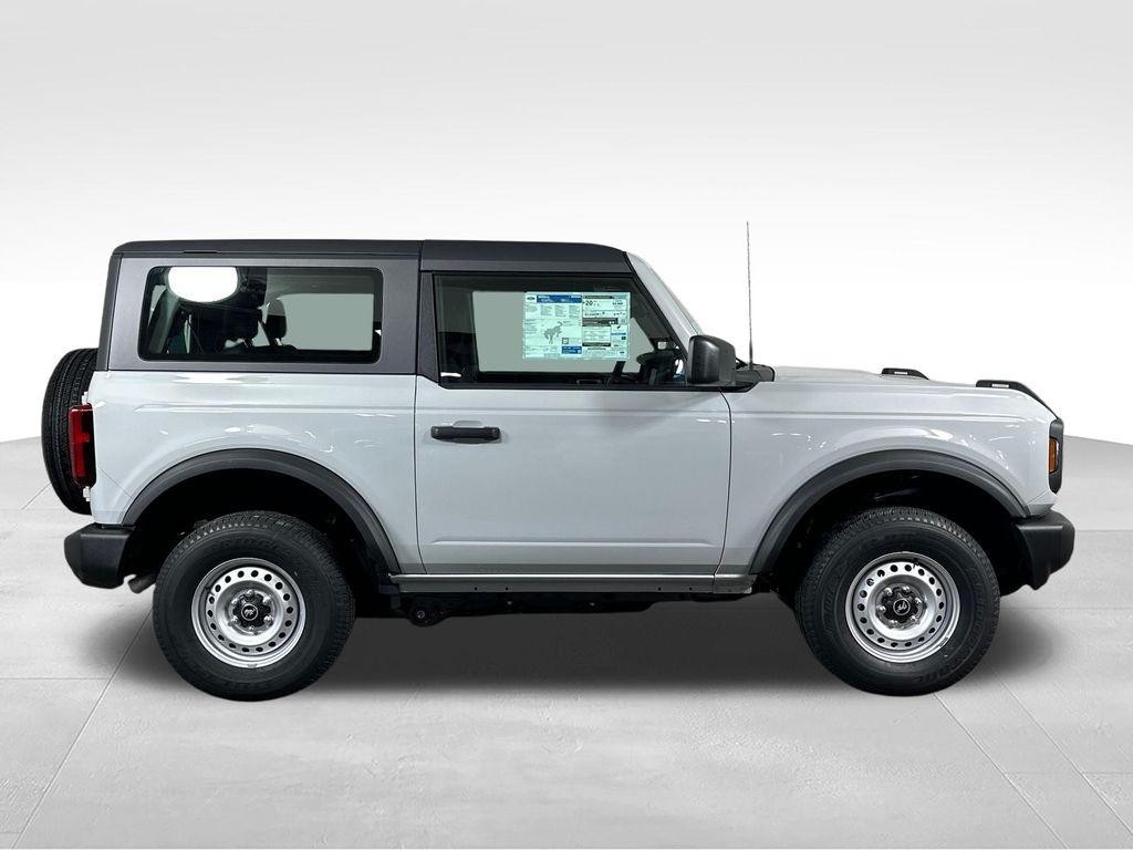 2026 FORD BRONCO BASE 缩略图 11