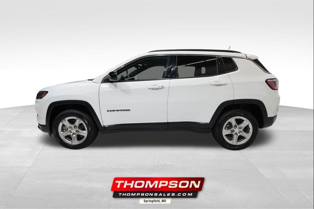 Used 2024 Jeep Compass Latitude