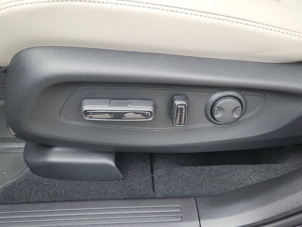 صورة مصغرة 11 لـ 2026 Honda CR-V EX-L