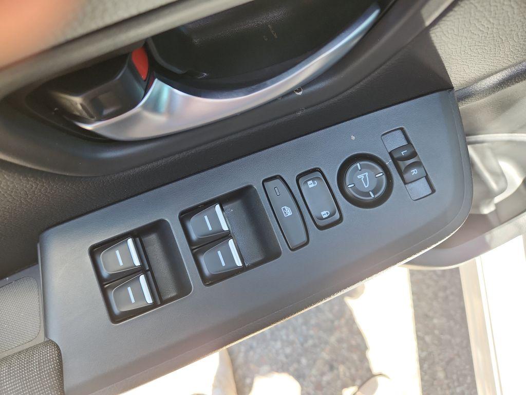 صورة 8 لـ 2026 Honda PILOT SPORT