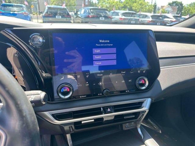 صورة مصغرة 29 لـ 2023 Lexus RX 350