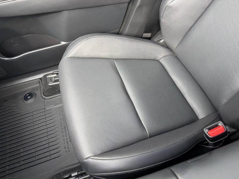 صورة مصغرة 26 لـ 2023 Toyota CROWN LIMITED