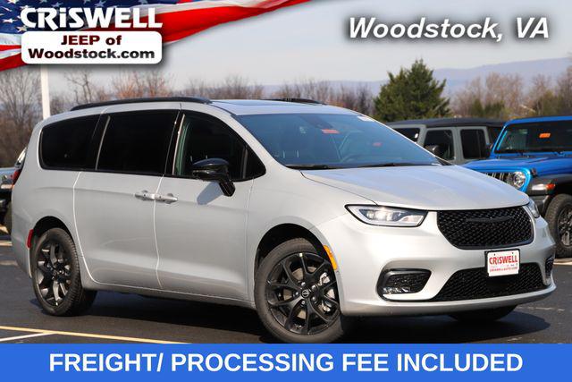 New 2026 Chrysler Pacifica L