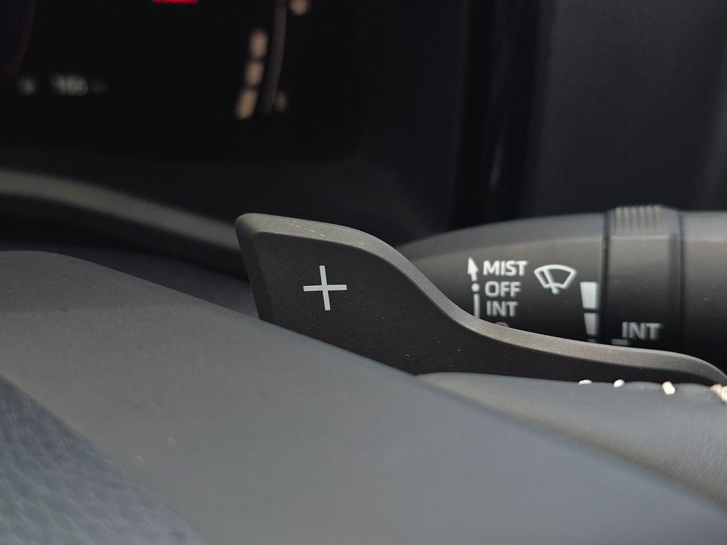 2025 Toyota CAMRY SE 照片 35