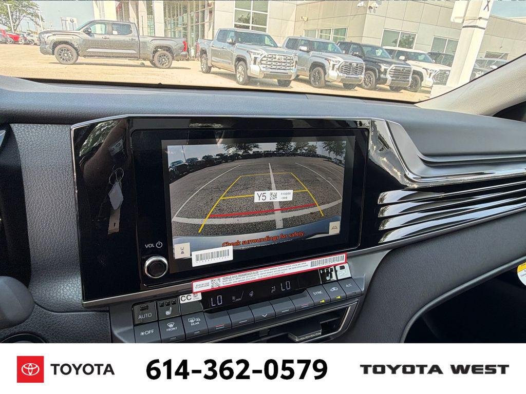 2026 Toyota CAMRY LE — миниатюра 23