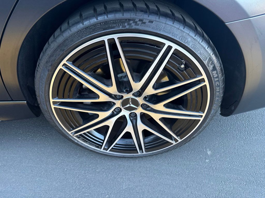 صورة 8 لـ 2024 Mercedes-BENZ AMG C 43 4MATIC