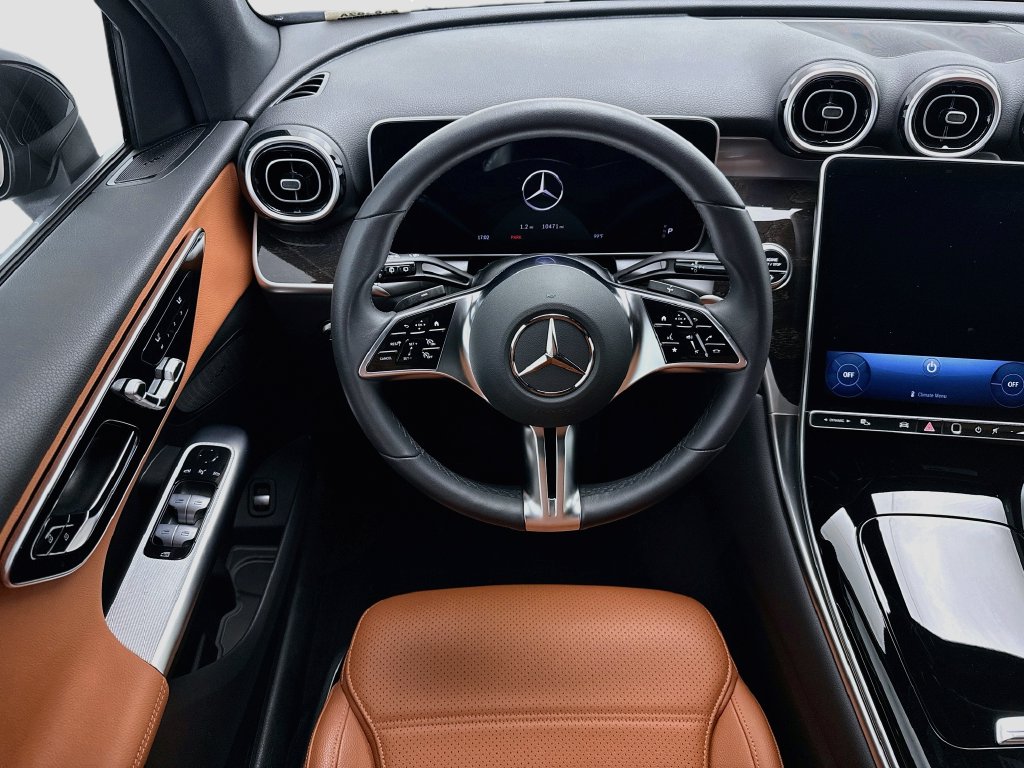 صورة 10 لـ 2026 Mercedes-BENZ GLC