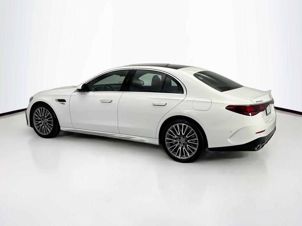 MERCEDES-BENZ E-CLASS - 7