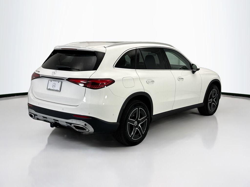 MERCEDES-BENZ GLC - 5