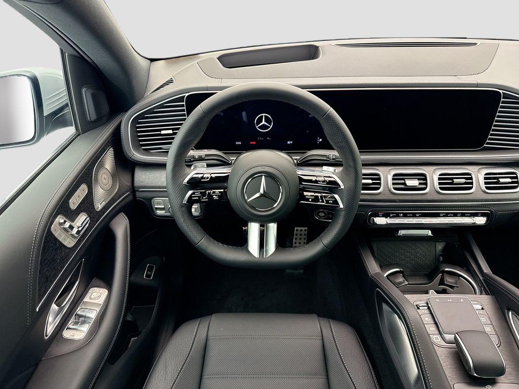 MERCEDES-BENZ GLS - 10