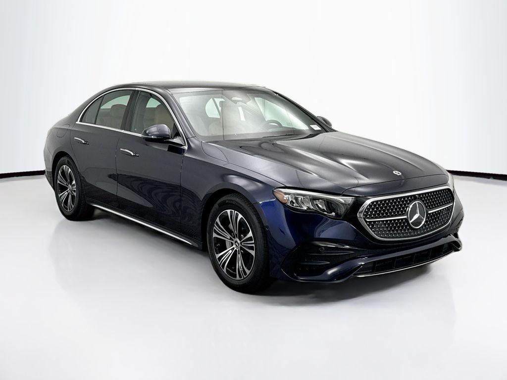 MERCEDES-BENZ E-CLASS - 3