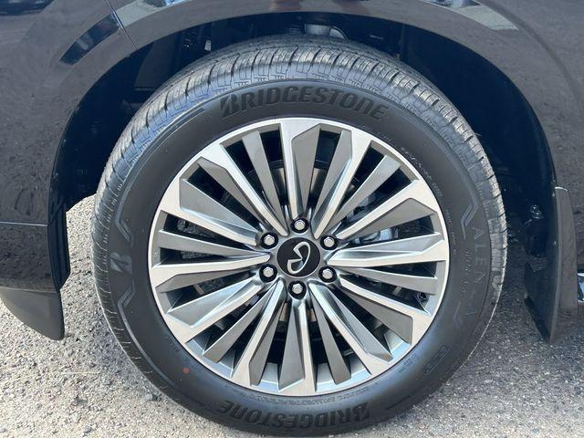 صورة 10 لـ 2027 Infiniti QX80 LUXE