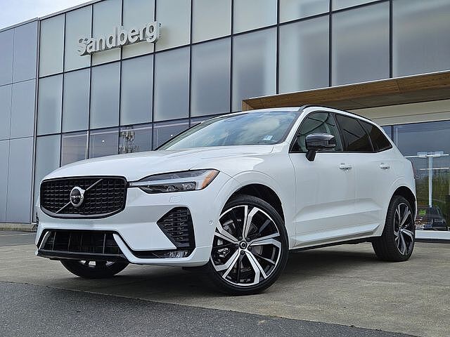 صورة 1 لـ 2023 Volvo XC60 B6 AWD ULTIMATE DARK