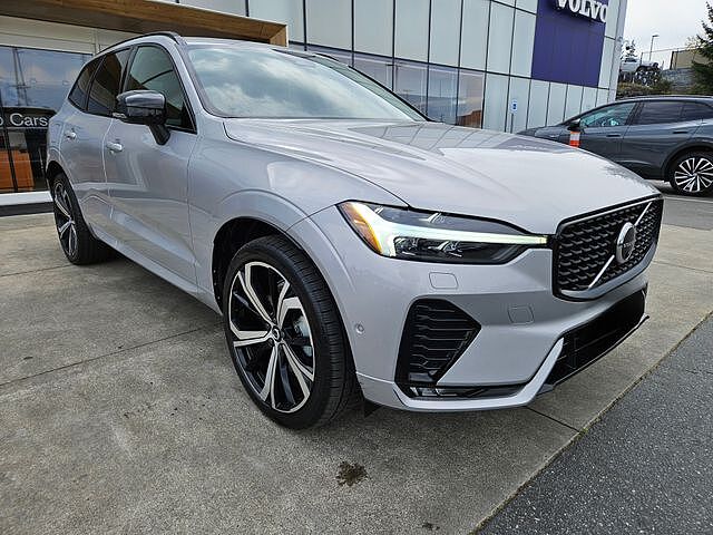 صورة 3 لـ 2023 Volvo XC60 B6 AWD ULTIMATE DARK