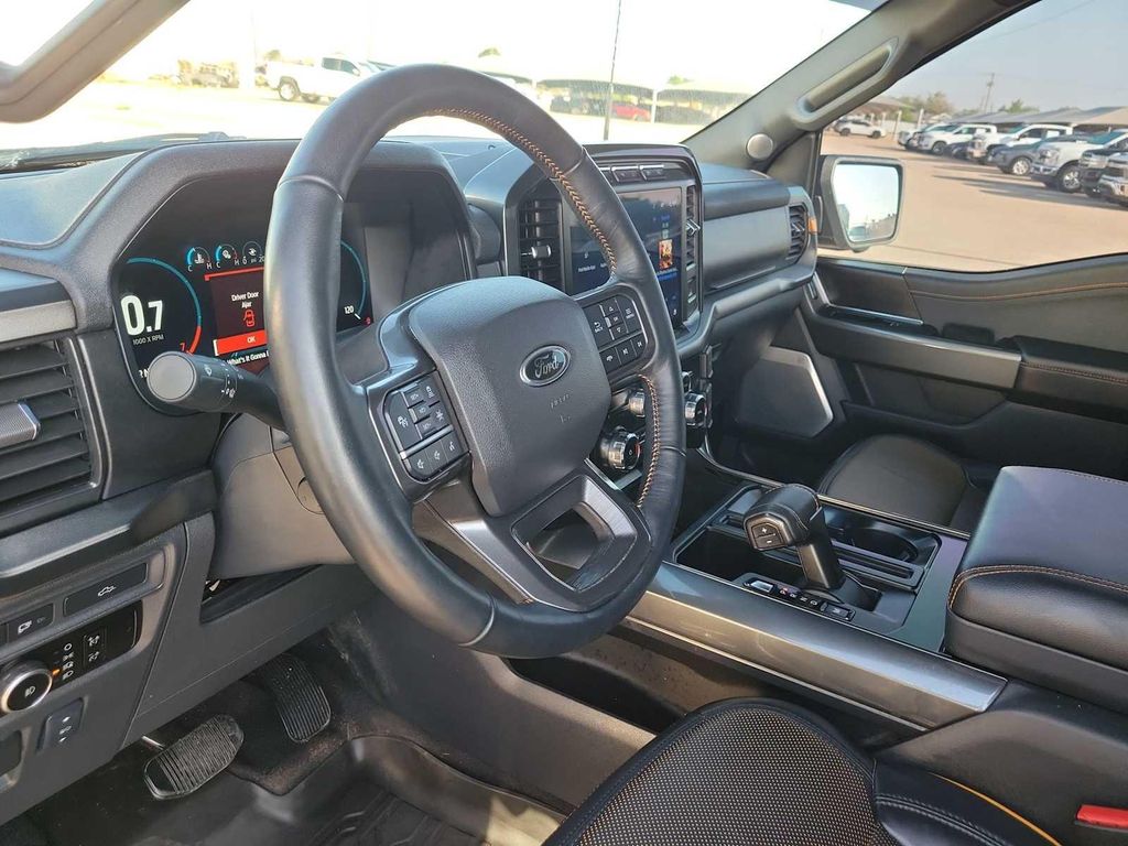 FORD F-150 TREMOR - 10