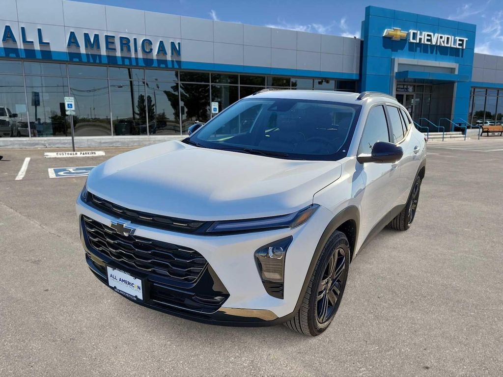 New 2026 Chevrolet Trax FWD ACTIV