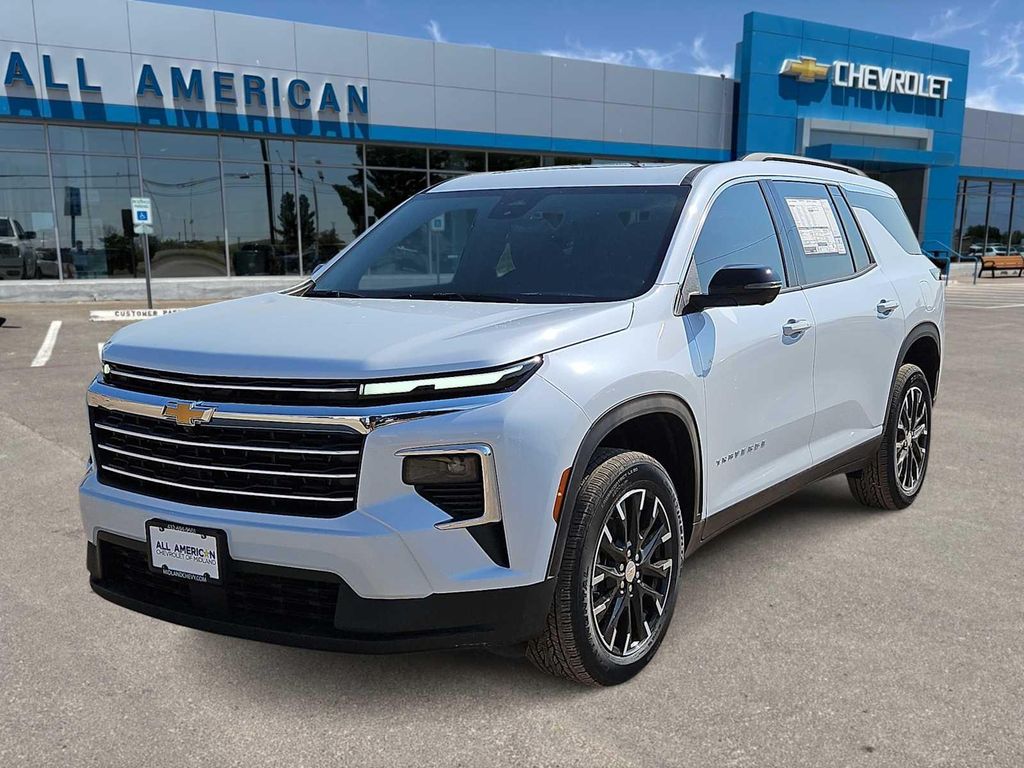 New 2026 Chevrolet Traverse LT