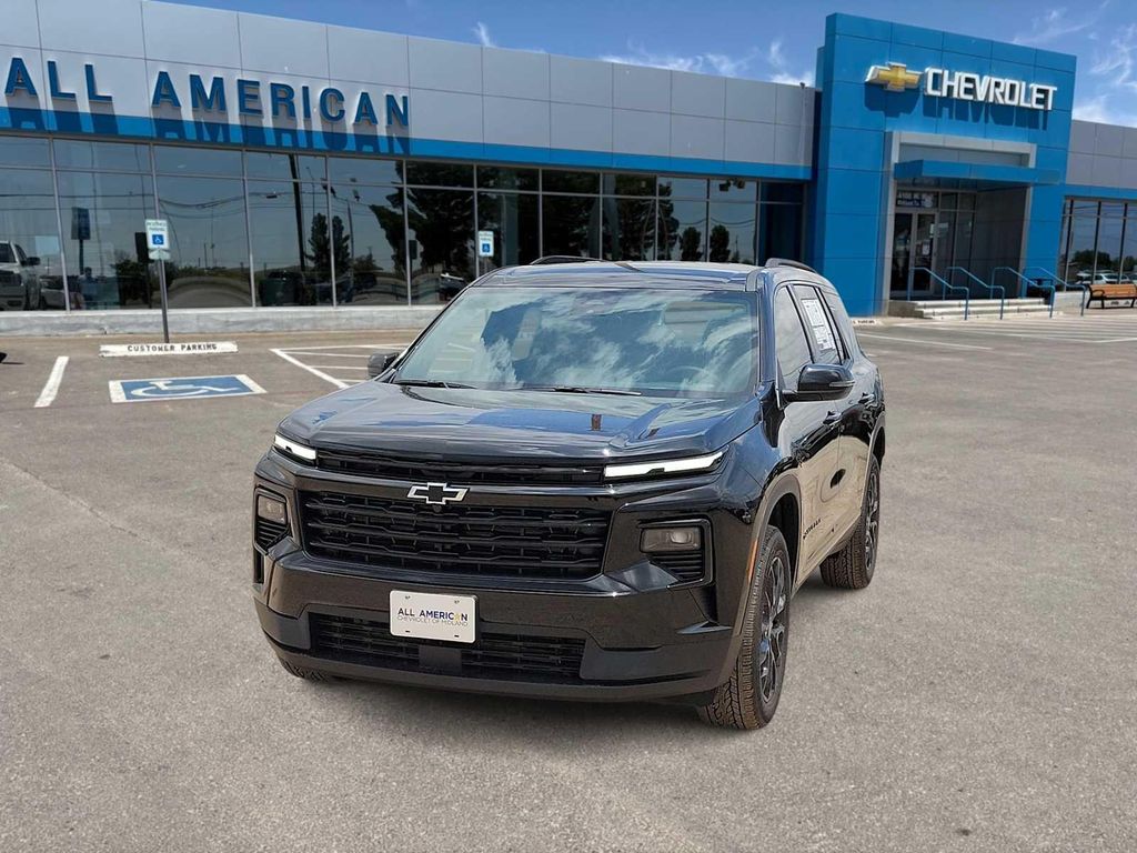 New 2026 Chevrolet Traverse LT
