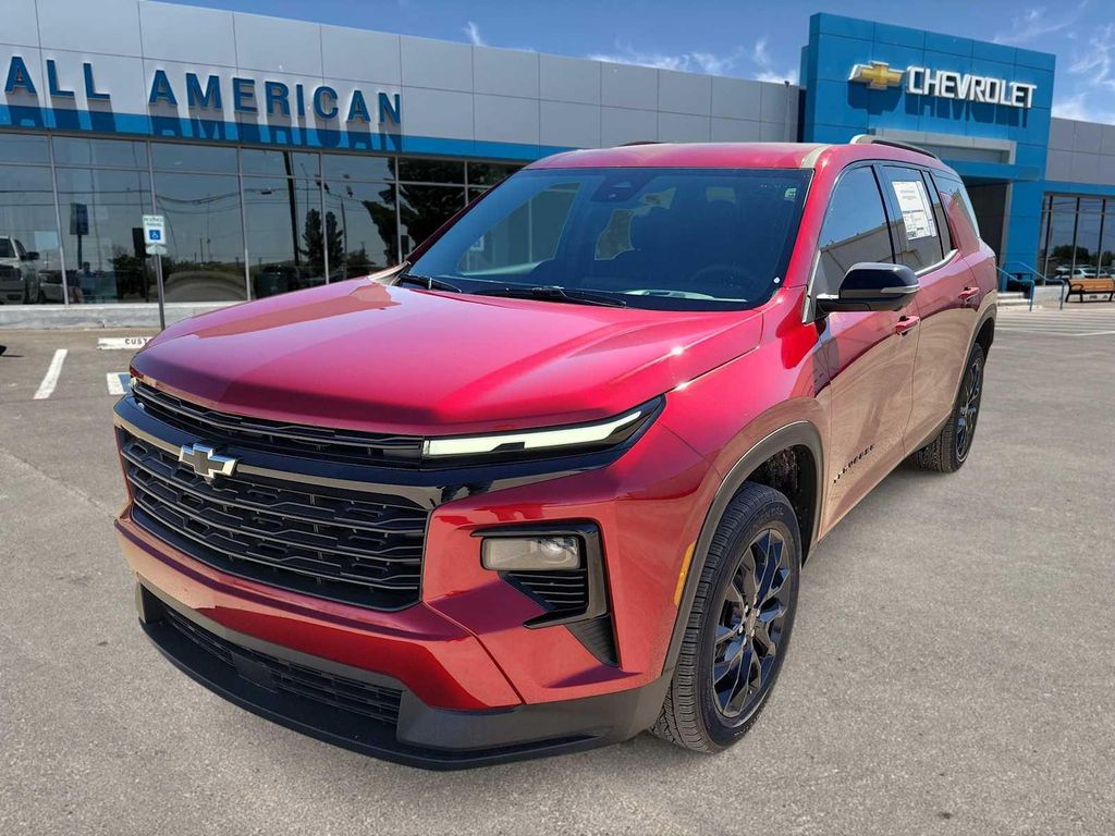 New 2026 Chevrolet Traverse LT