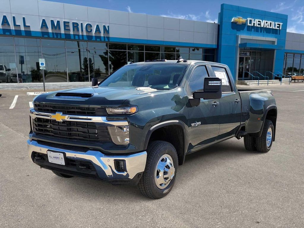 New 2026 Chevrolet Silverado 3500 LT